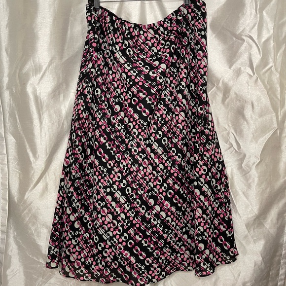 Plus Size Lane Bryant Black Pink White Retro Geometric Print Flowy Midi Skirt - Picture 1 of 4